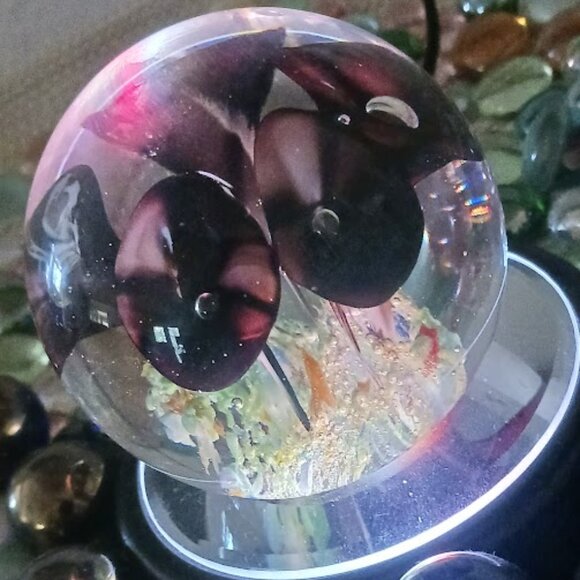 Rare Murano Vtg Paperweight; Burgundy Trumpet Flowers w/ Controlled Bubbles - Picture 6 of 6